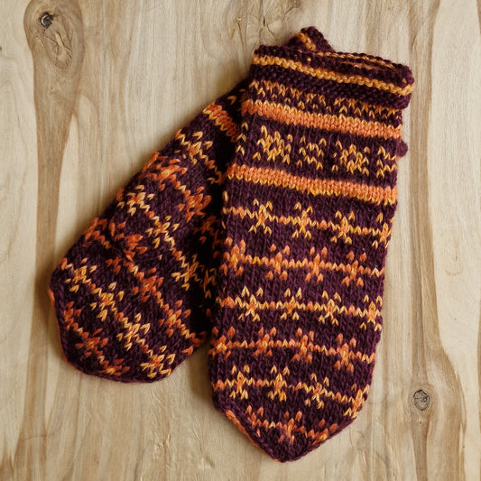 Tumši violeti/bordo dūraiņi ar oranžiem rakstiem (VALU 22) - www.tiptip.lv 