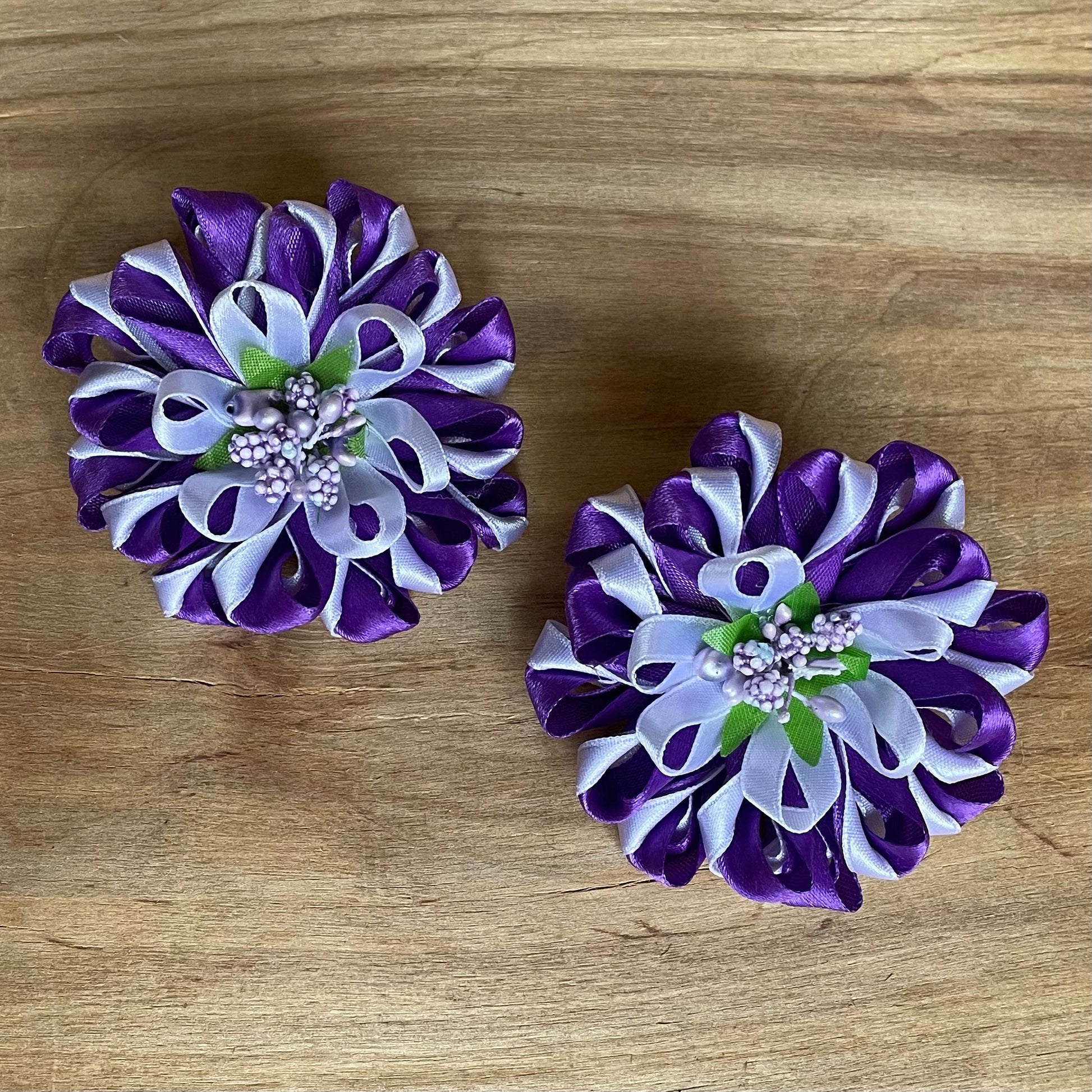 Violeta un balta matu gumija zieda formā (IRFI 43) - www.tiptip.lv 