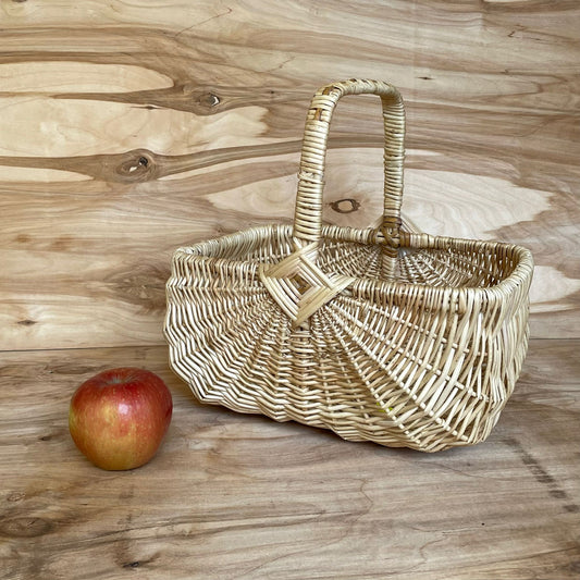 Peeled wicker basket (GUVĪ 2)