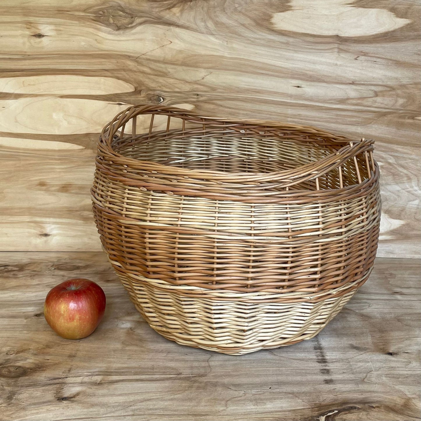 Large size basket for yarn balls (GUVĪ 4)