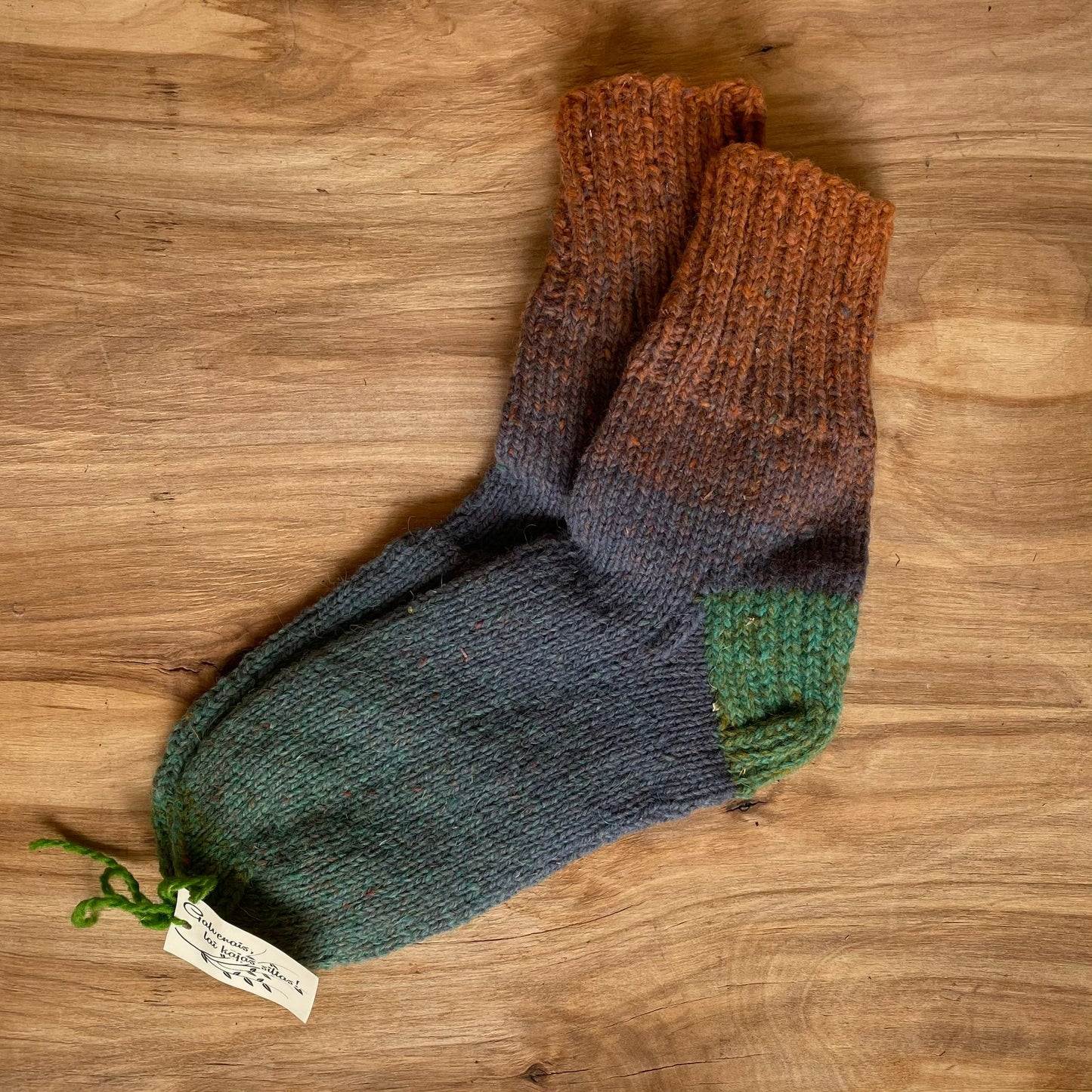 Gradient dark wool socks size 40.-41. (IVZE 13)