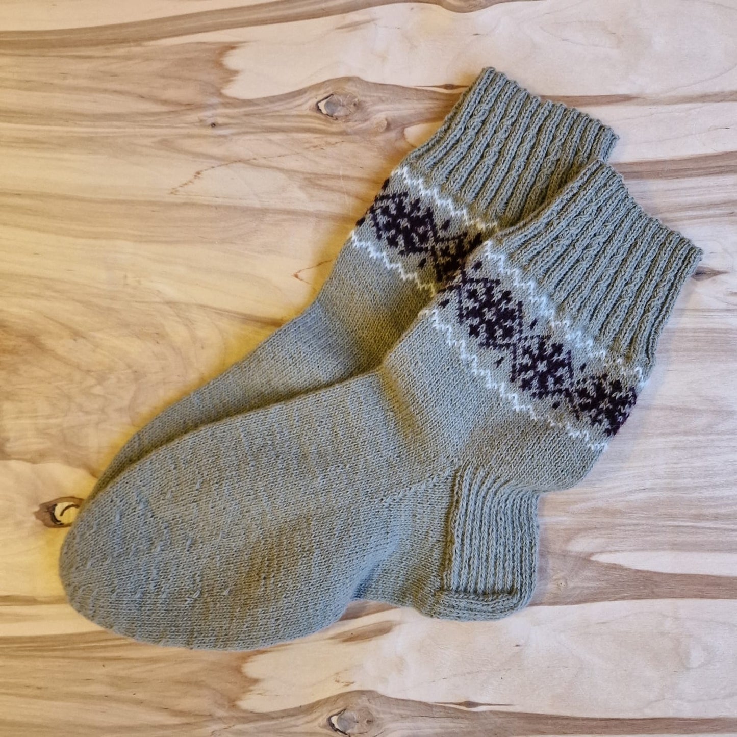 Gray warm socks size 37-39. (SAZA 6)