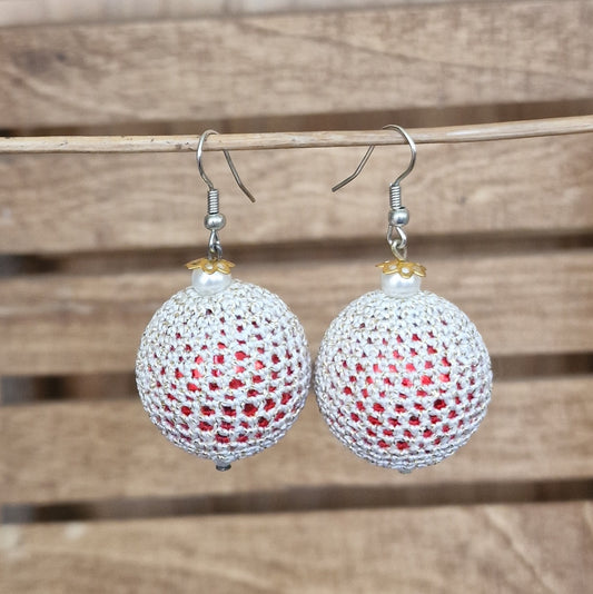 Zeltīti auskari - bumbas b.p. (ALMA 109) - www.tiptip.lv 