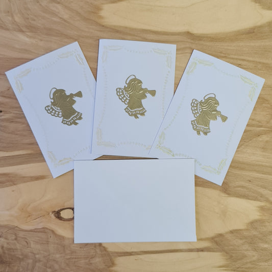 Set of 3 white Christmas cards with golden angels 10 x 15 cm (AIPU 40)