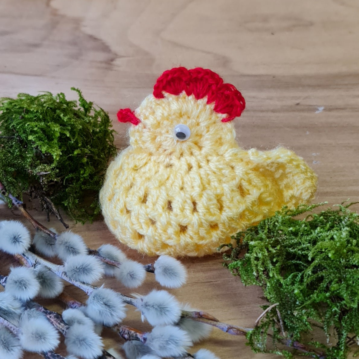 Light yellow crochet chicken - 1 egg warmer (10x9cm) (INKU)