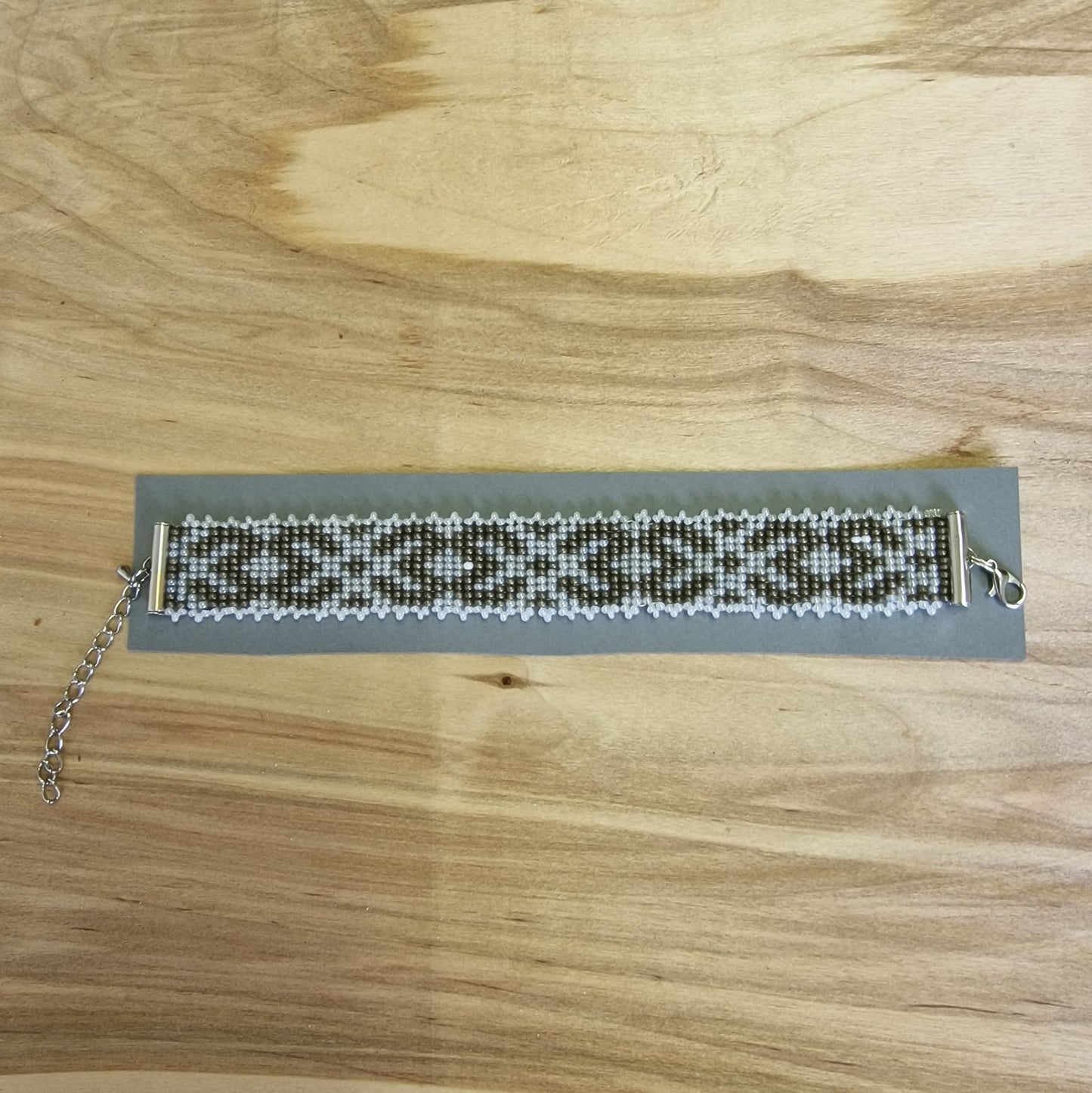 Beaded woven bracelet (SPKA 14)