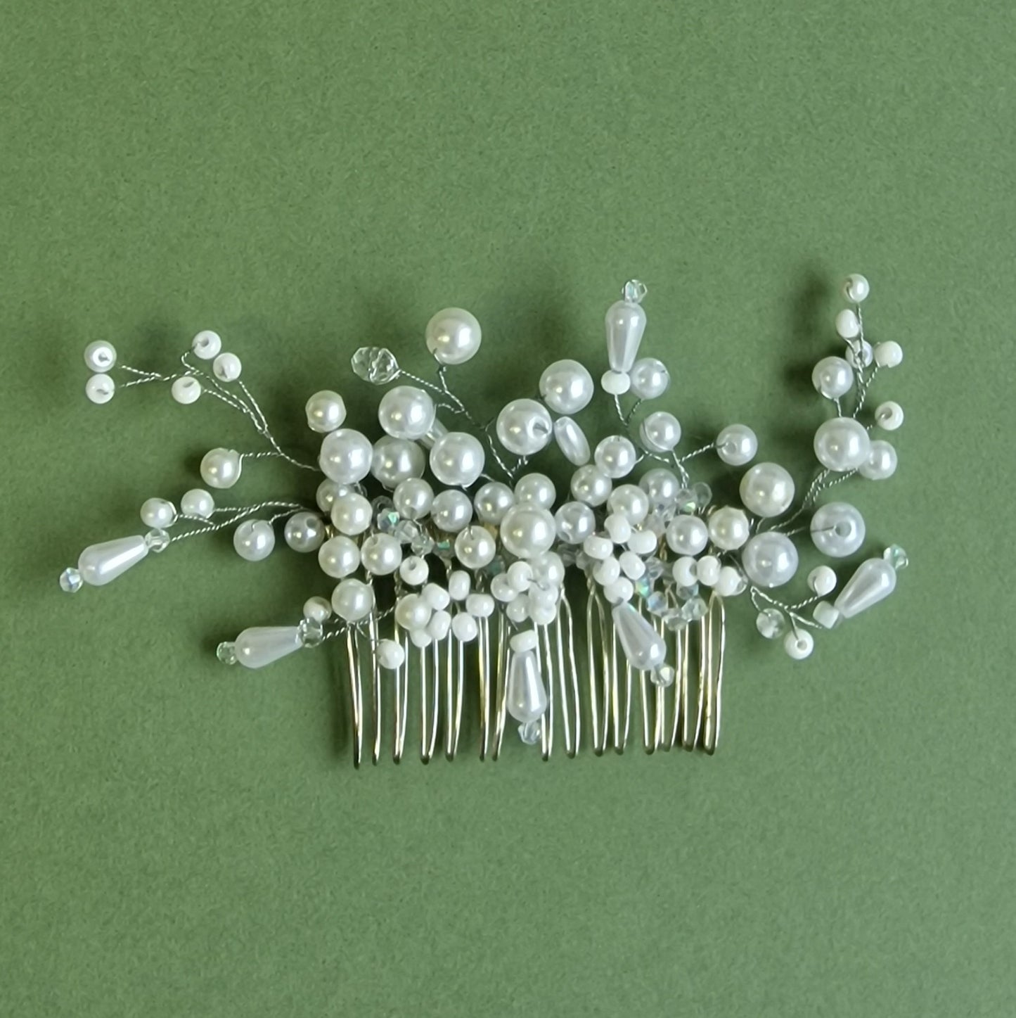 Matu rota ar baltām pērlēm 13 x 7 cm (SPKA 19)