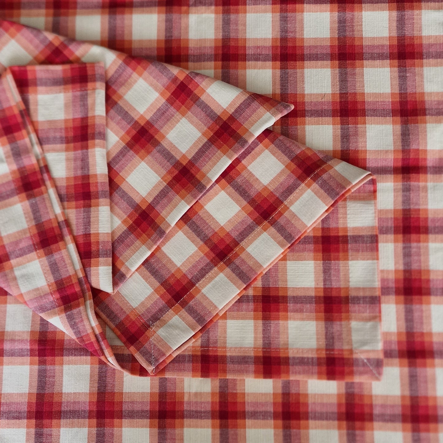 Cotton table runner / towel 50 x 116 cm (VIER 7)
