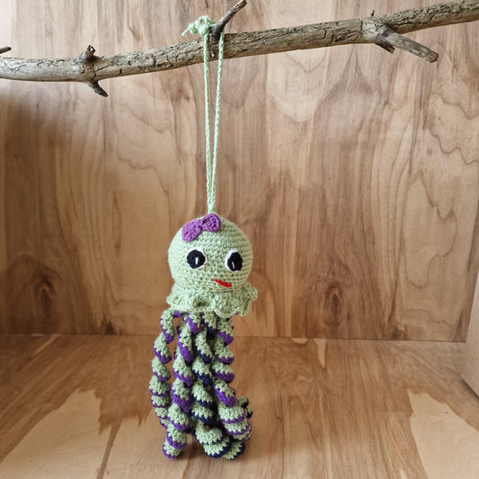 Astoņkājis maigi zaļā un violetā krāsā (SPKA 34)