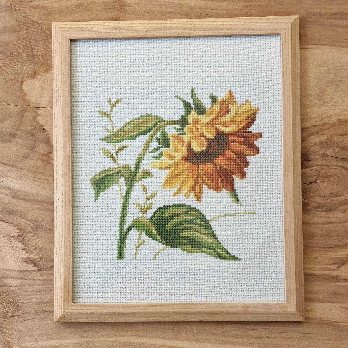 Embroidered painting "Sunflower" (INAU 1)