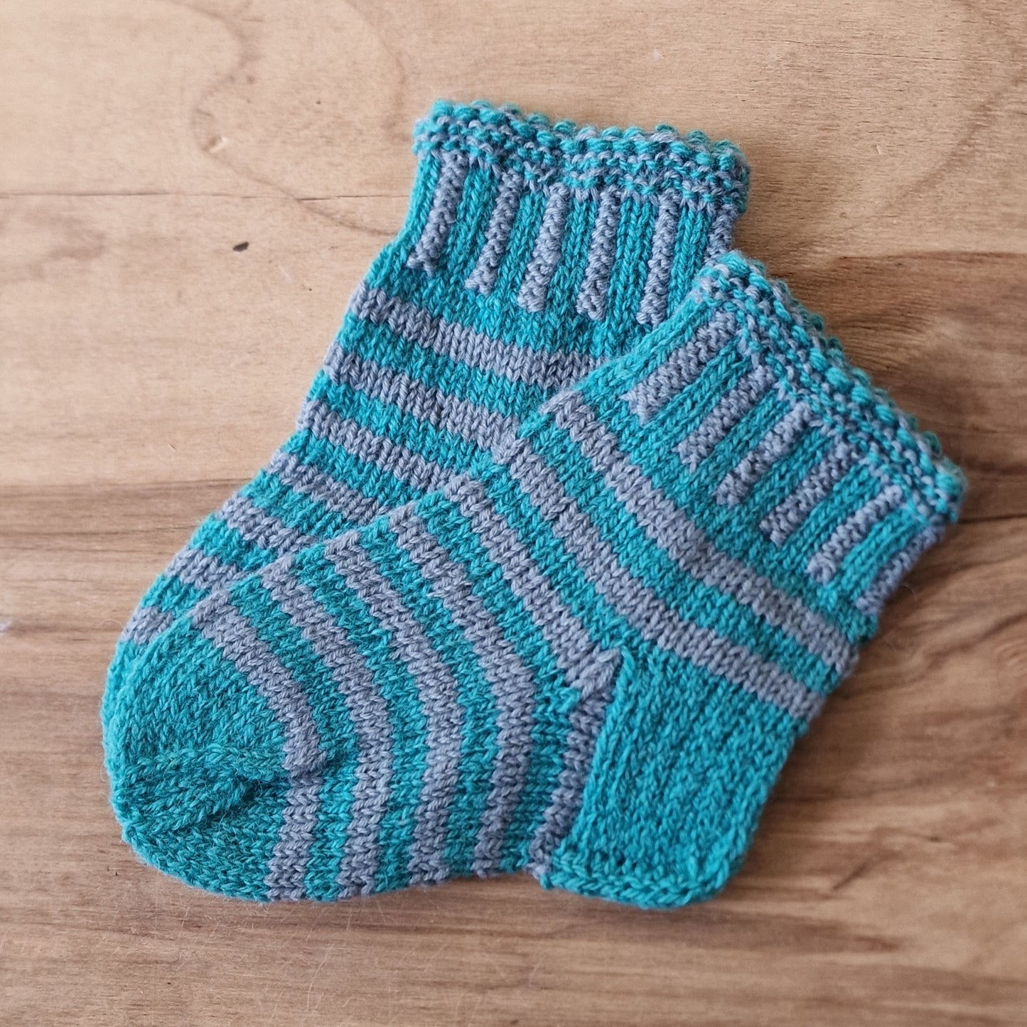 Children's warm socks size 27-29. (ERSA 23)