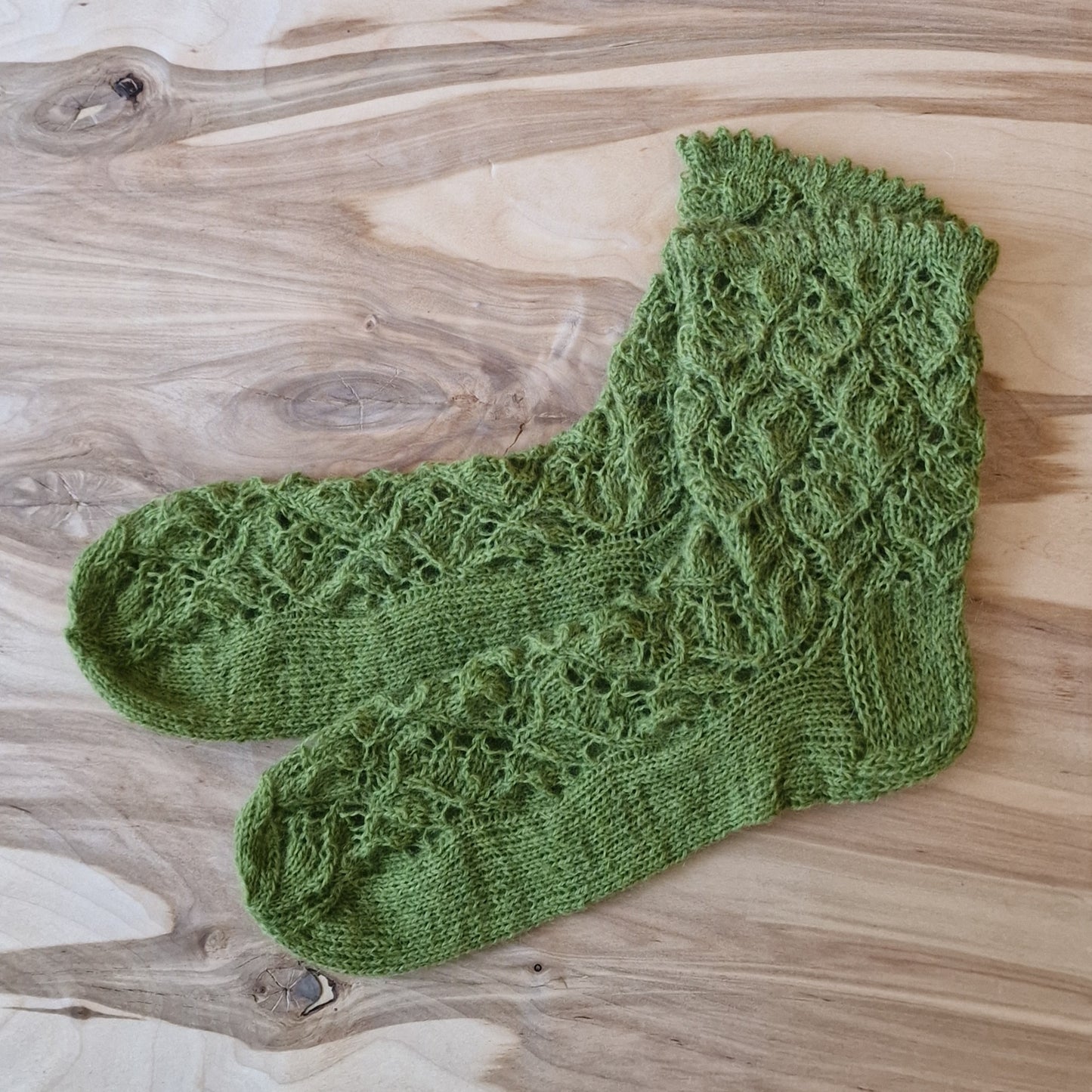 Green lace knit woolen socks 38-40. size (SITE 2)