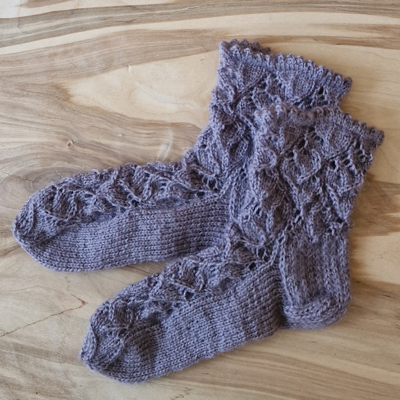Violet brown lace knit children's warm fleece 28-30. size (SITE 24)