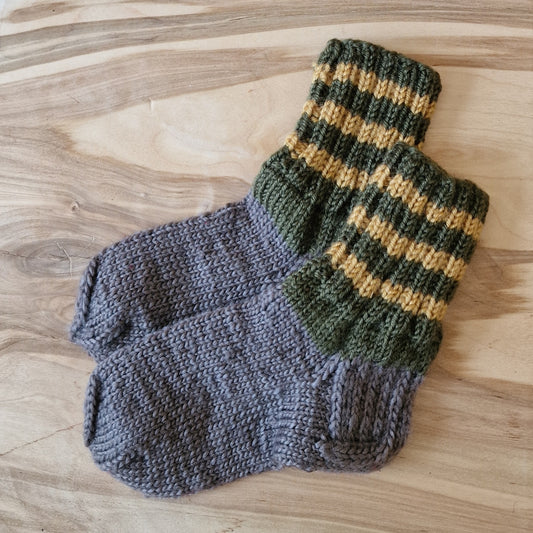 Children's wool socks size 24-26. grey-brown / green (SITE 32)