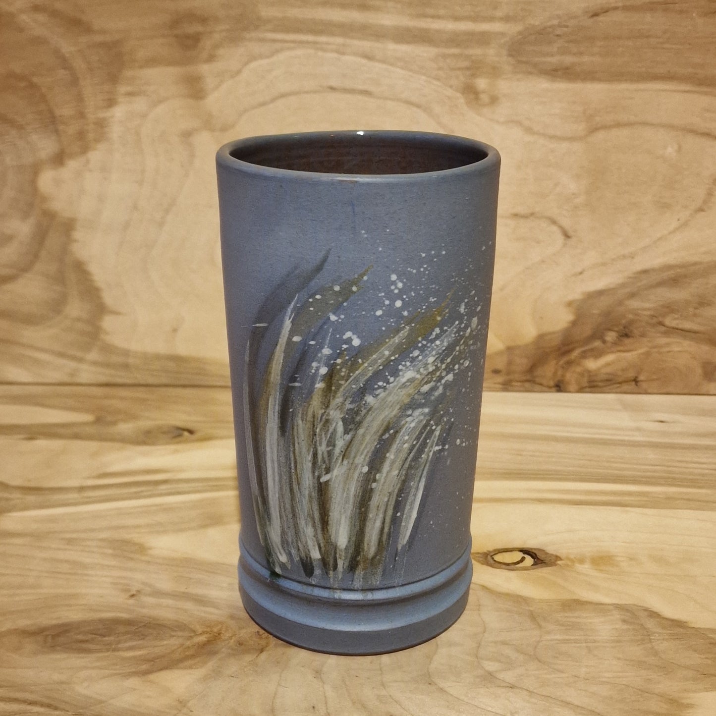 Light blue clay vase with a decorative pattern (MASP 39)