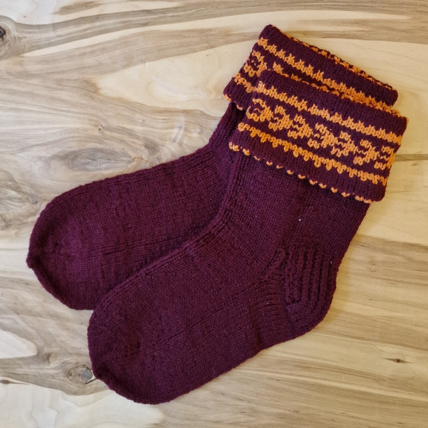Woolen socks size 34-36 dark red (GEBA 35)