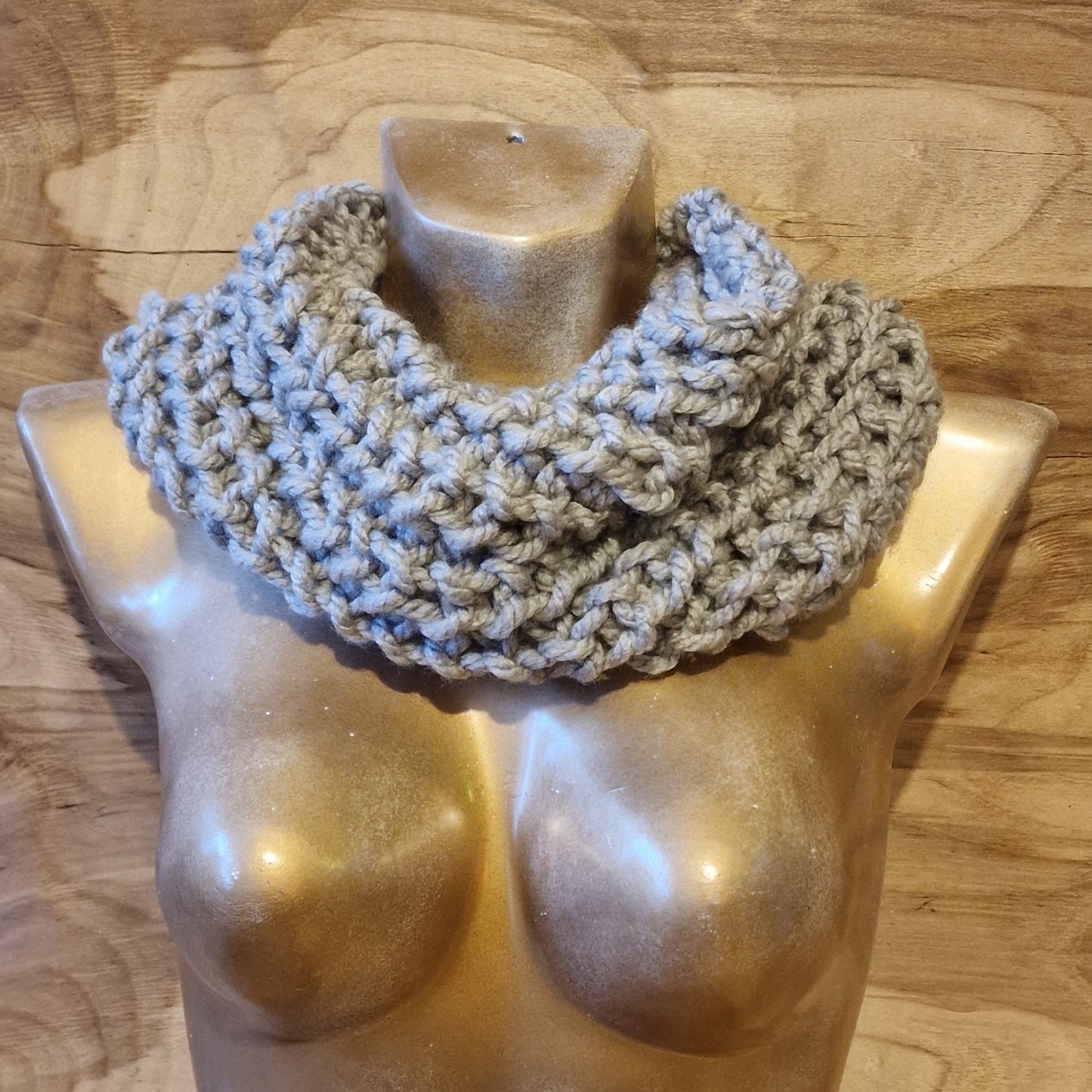 Gray tunnel scarf (ANST 31)