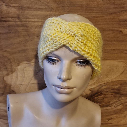 Light yellow knitted warm headband (ANST 24)