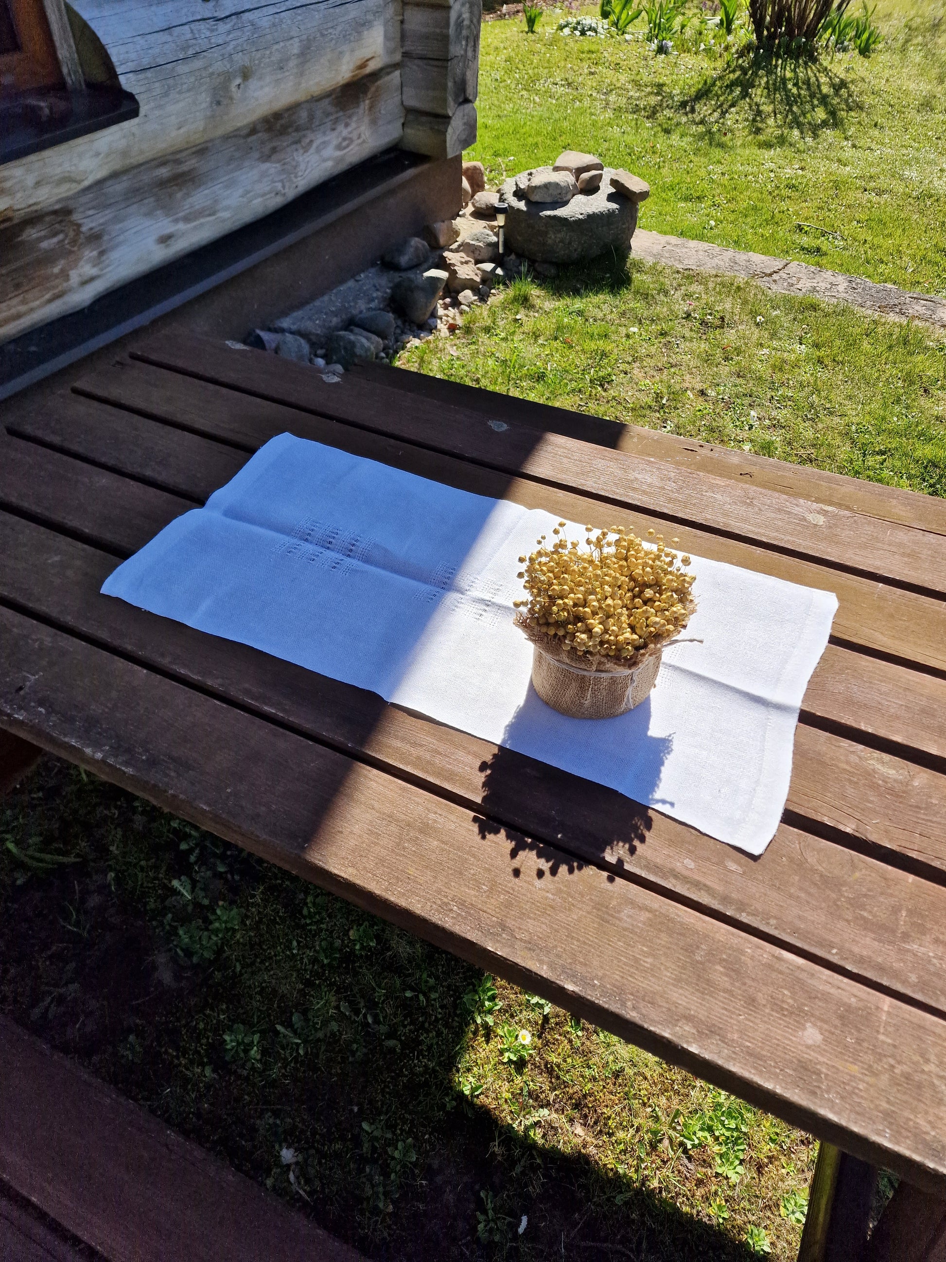 Balts lina galda celiņš 36 x 76 cm (DZPĒ 12) - www.tiptip.lv 