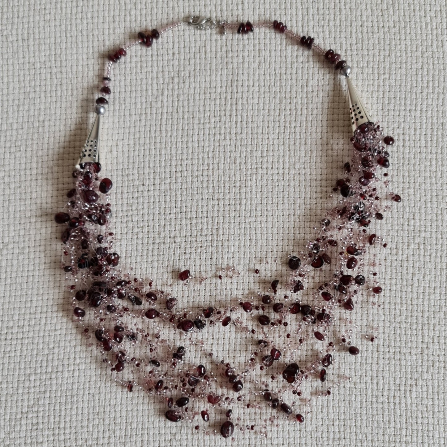 Kaklarota ar granāta šķembām - www.tiptip.lv 