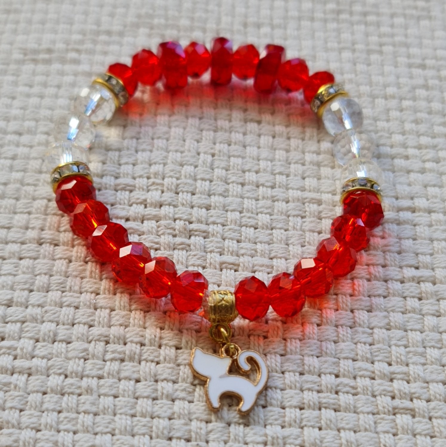 Kristāla rokassprādze - www.tiptip.lv 