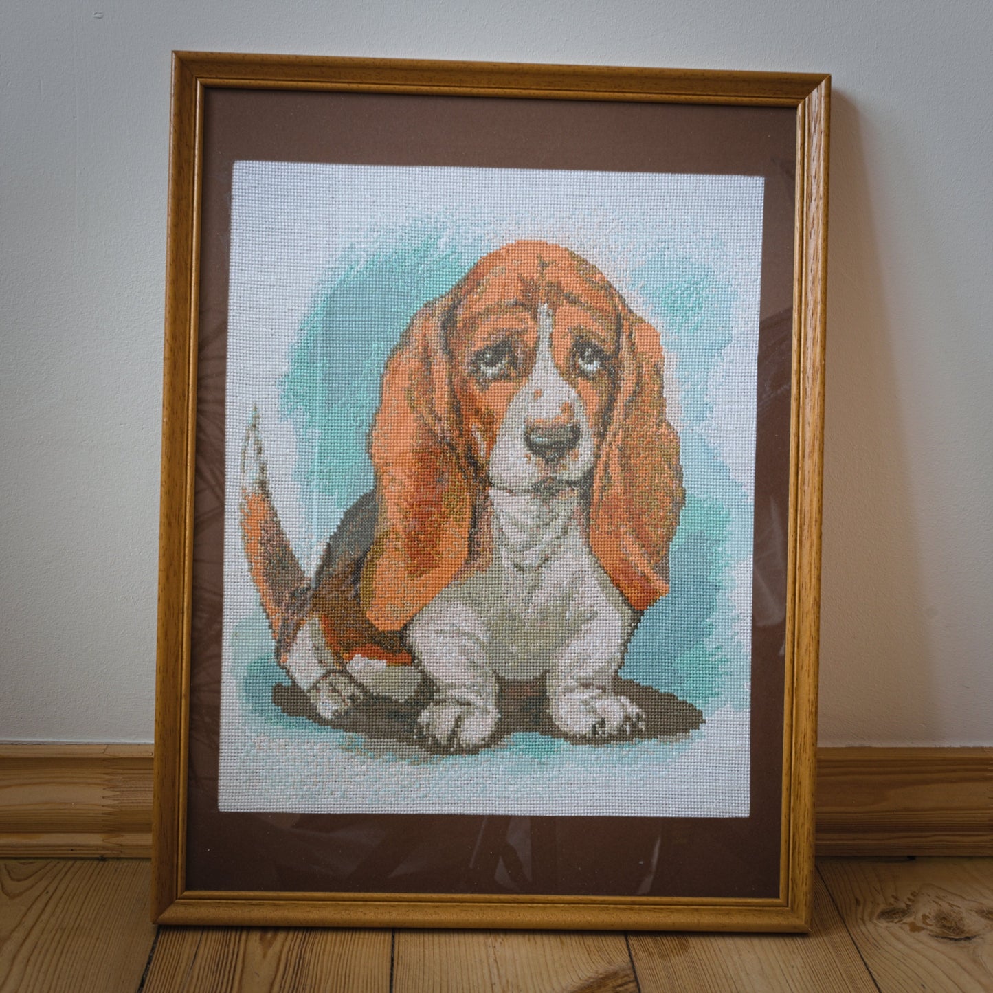 Krustdūrienā izšūts attēls "Vislabākais draugs" (RECE 5) - www.tiptip.lv 