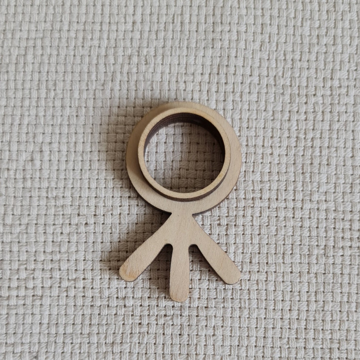 Olas turētājs "Cāļa pēda" - www.tiptip.lv 