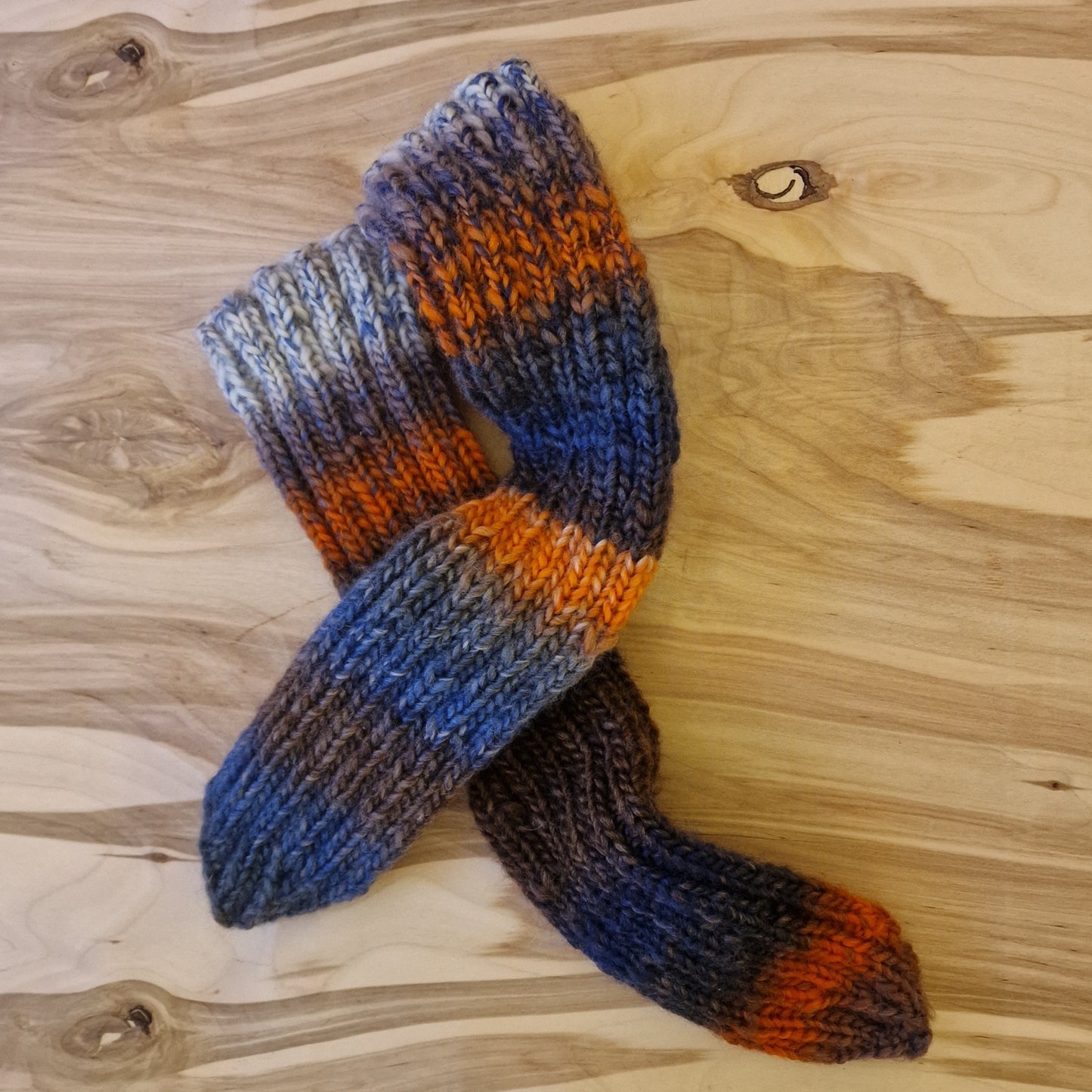 Slinkās bezpapēža zeķes - visiem izmēriem - zilas / oranžas (RACE 29) - www.tiptip.lv 