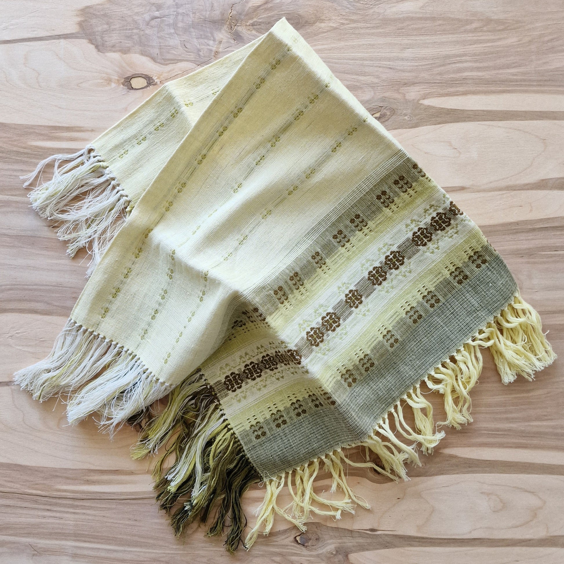 Zemes toņu lina galdauts 70 x 68 cm (DZPĒ 14) - www.tiptip.lv 